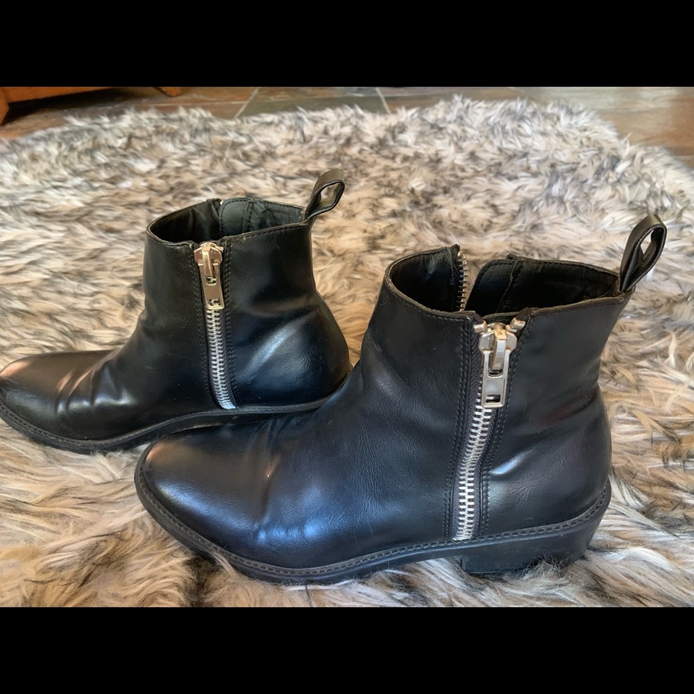 Punk zipper rain boot